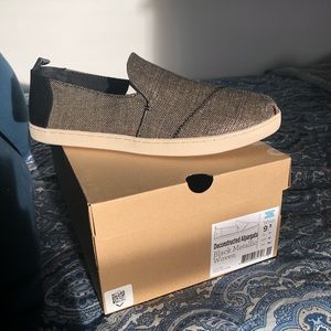 NWT TOMS Deconstructed Alpargata